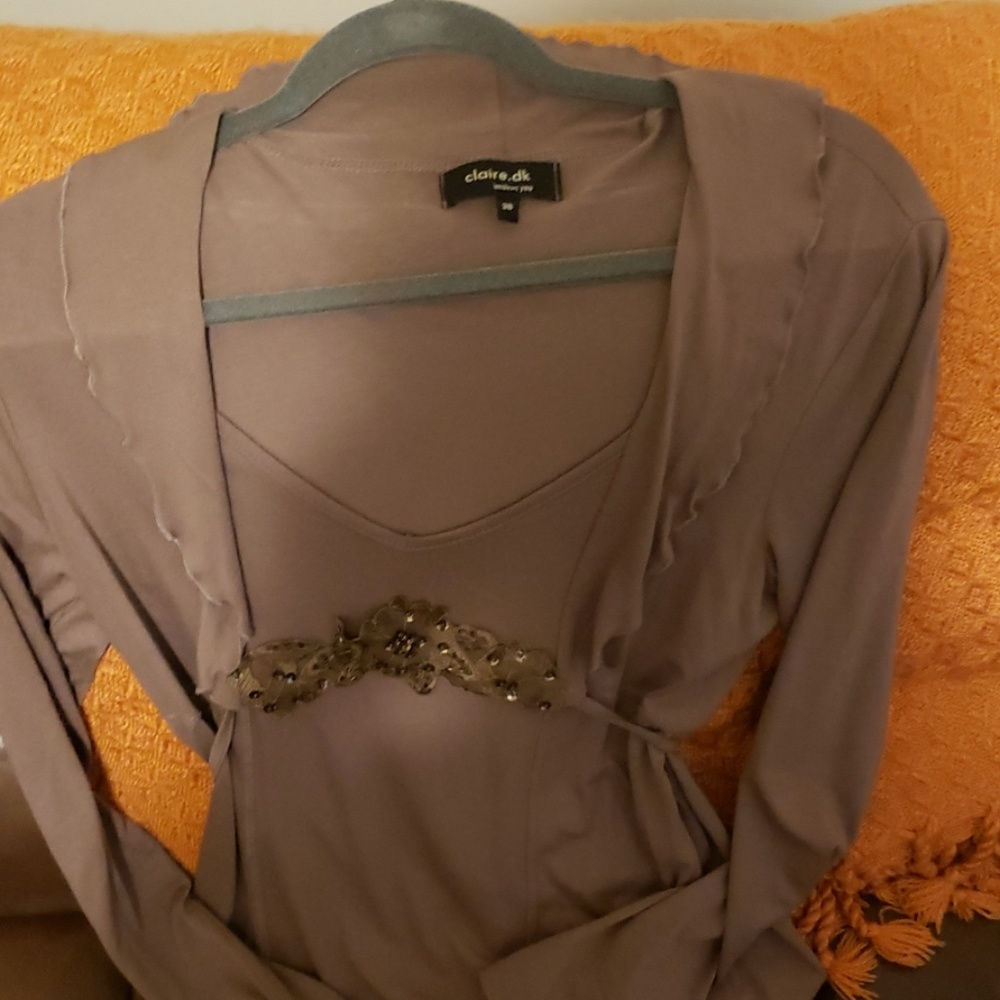 Brown Long Sleeve Top with sequins belt